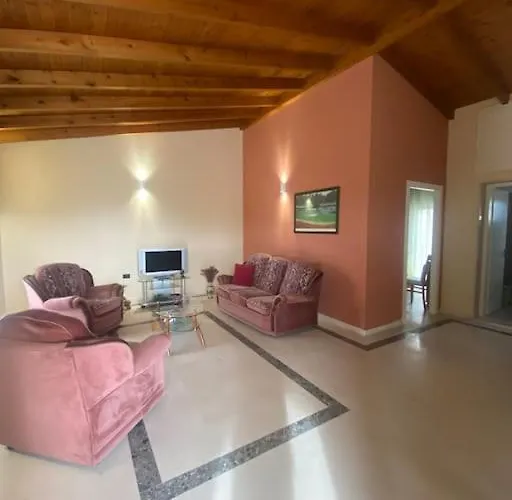 Casa Di Vacanze Avlonya